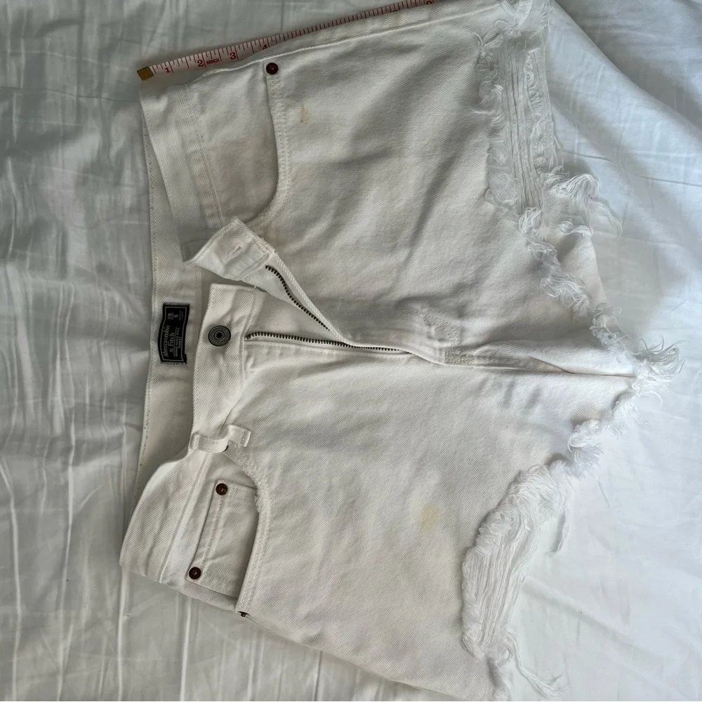 Abercrombie & Fitch Annie high-rise short - Picture 1 of 4